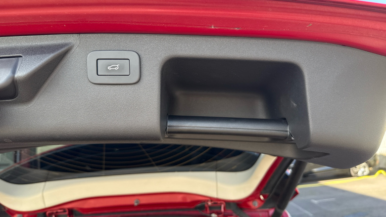 Land Rover Discovery Sport 1.5 P300e R-Dynamic SE 5dr Auto [5 Seat] Station Wagon